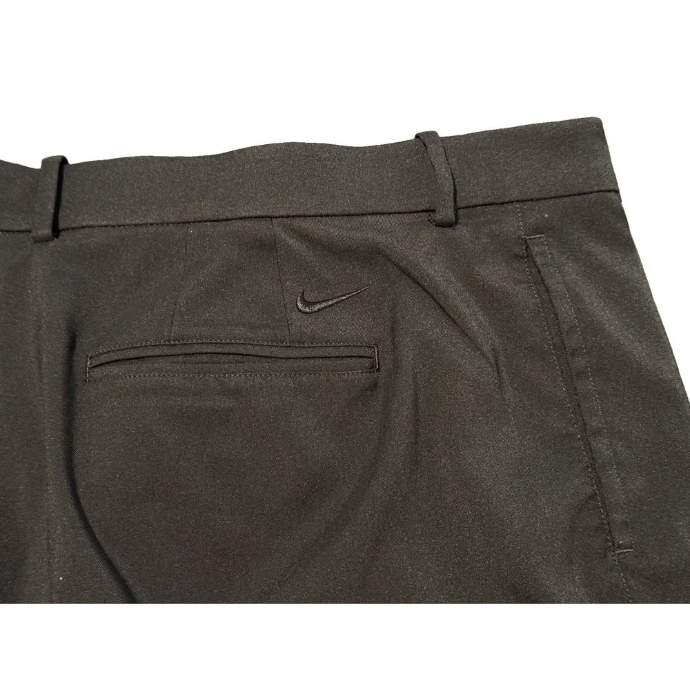Nike Dri-FIT Men's Black Golf Shorts Solid Logo Pockets 42W 10